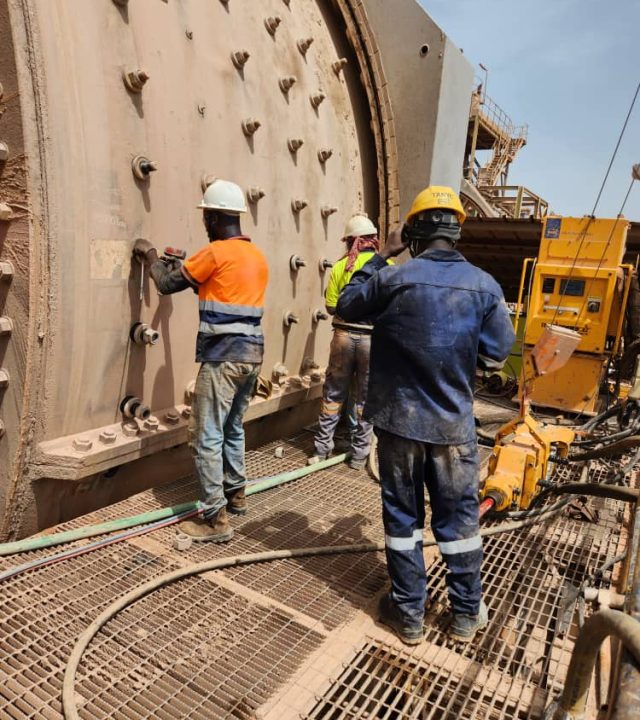 WRS Mill Relining Crew
